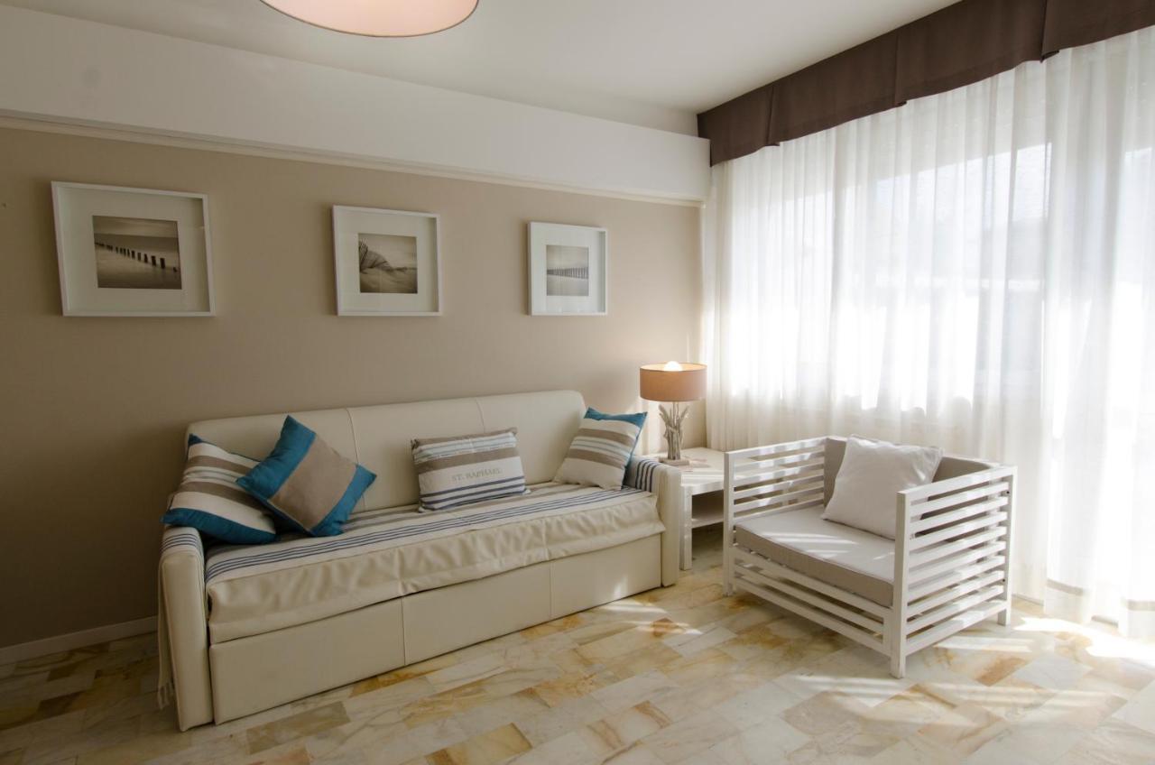 Dante 124 | Appartamenti A Riccione Buitenkant foto